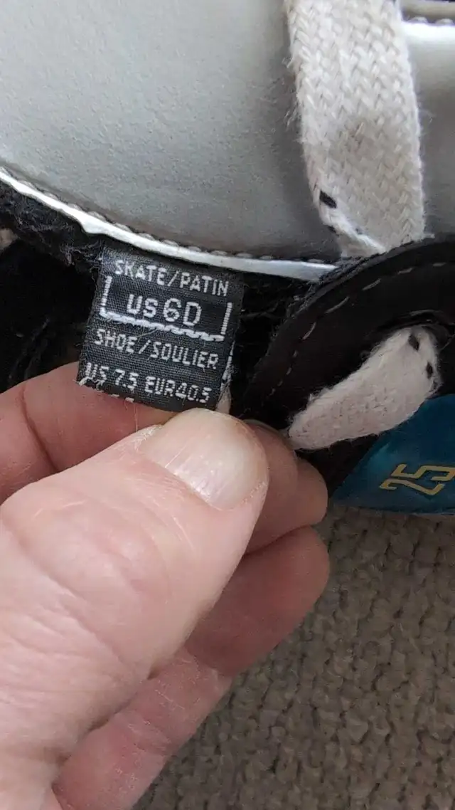 Bauer Supreme Skates. size 6D  in Skates & Blades in Oakville / Halton Region - Image 4