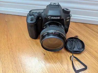 Canon EOS 80D camera with Canon lens EF 28mm (made in Japan) - barely used, practically new. camera...