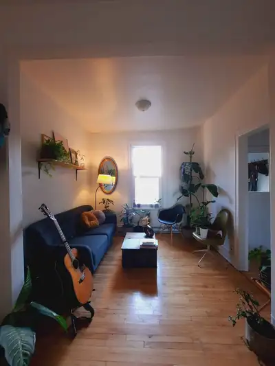 room for rent / chambre a louer