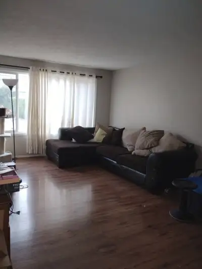 In Merritt BC 5Bed 2 Bath Duplex for $2600 + Utilities