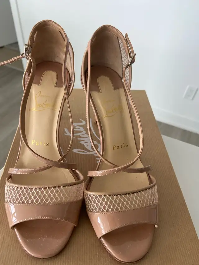Ladies Christian Louboutin  Shoes in Women's - Shoes in City of Toronto - Image 5