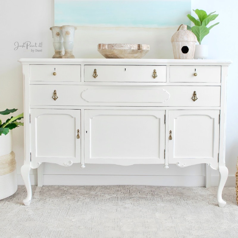 Creamy Off White Antique French Style Buffet / Sideboard Hutches