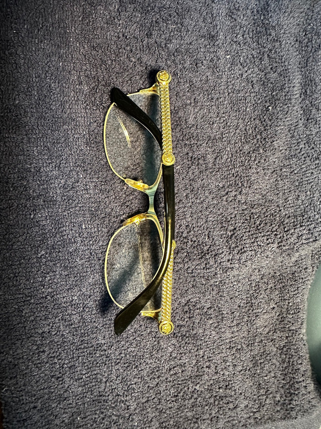 Womens Versace glasses in Jewellery & Watches in City of Toronto - Image 2