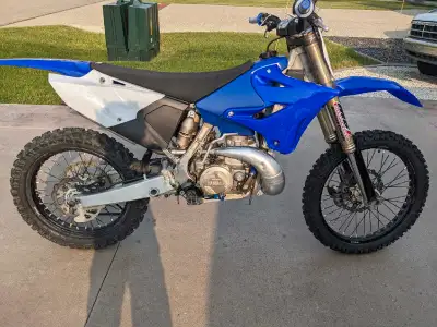 Fresh top end and plastics.