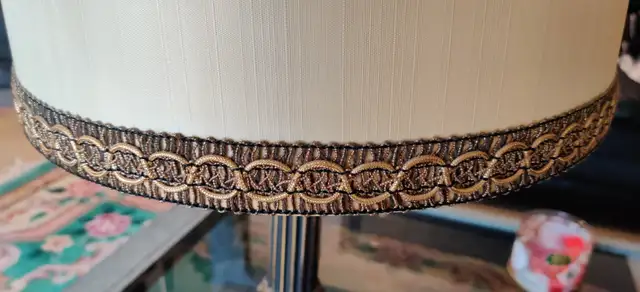 Antique Vintage Table Lamp in Indoor Lighting & Fans in City of Toronto - Image 9