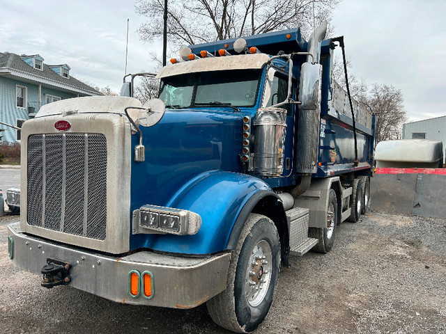 Camion 12 roues dompeur dans Camions lourds  à Ville de Montréal - Image 3