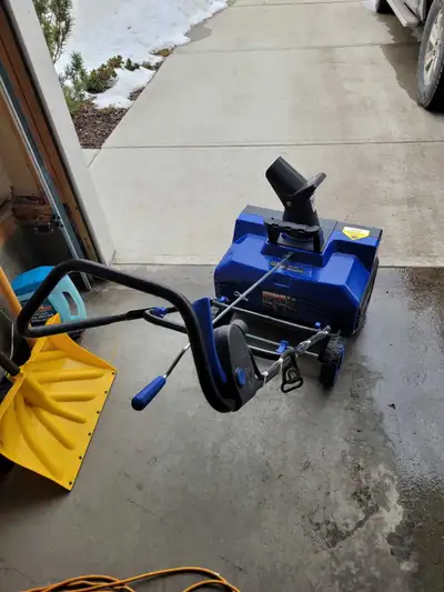 SNO JO snowblower -Corded snow blower -comes with extension cord