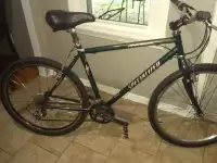 Recherche roue arrière vélo Specialized HardRock Classic 1999