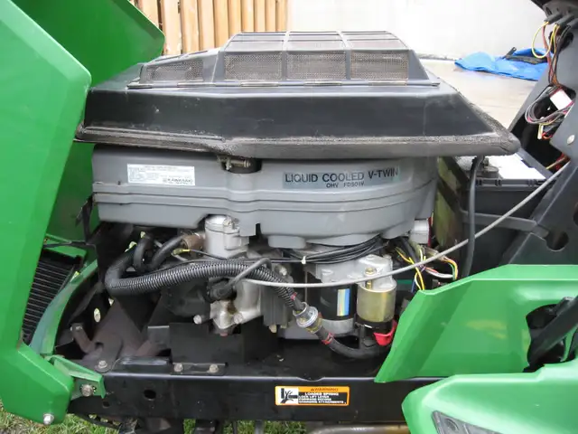 John Deere LX188 for sale in Lawnmowers & Leaf Blowers in Belleville - Image 6
