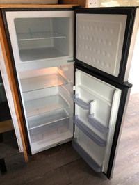 Rare Narrow 21” RV, Camper, Trailer, Tiny home compact fridge
