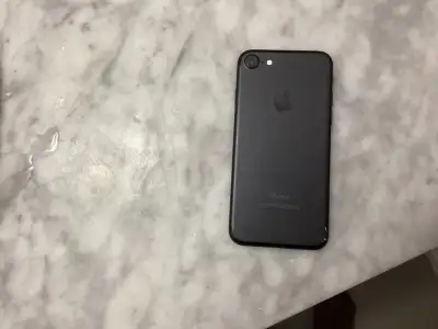 iPhone 7 32 gb, View more