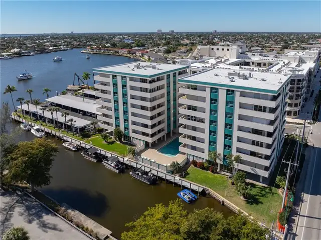Waterfront Condo in Sunset Towers Cape Coral Florida USA