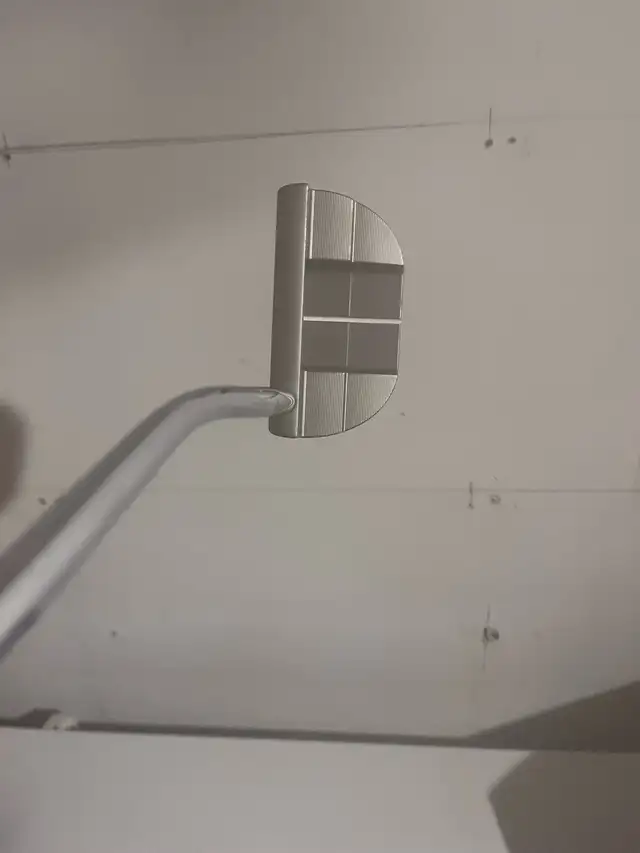 Ping PLD DS72 Putter RH 34” in Golf in Ottawa - Image 5