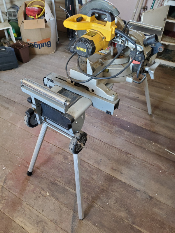 dewalt dw703 10" compound miter saw Power Tools Regina Kijiji