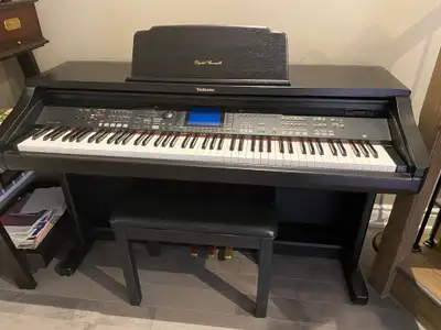 Technics Digital Piano with Bench – 88 Keys – Great condition, View more