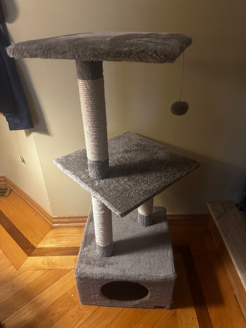 Cat tree orders kijiji