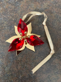 SWAROVSKI CRYSTAL Christmas Ornament POINSETTIA GOLD-TONE