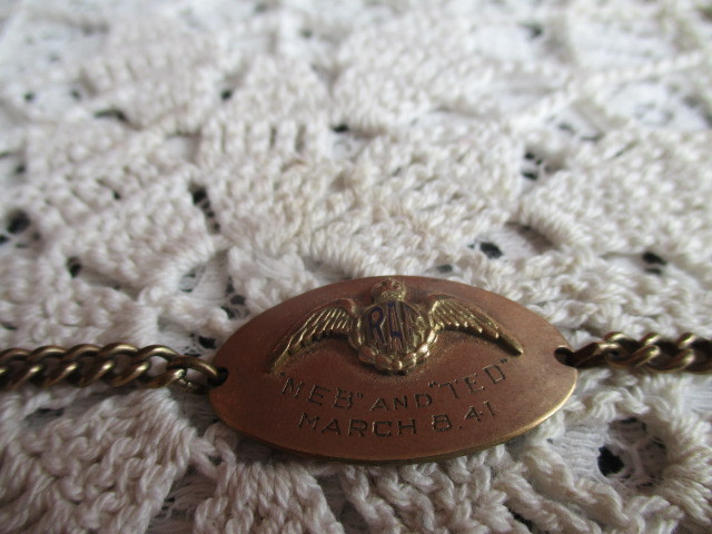 Vintage WWII RAF Pilot's ID Sweetheart Bracelet in Jewellery & Watches in New Glasgow - Image 2