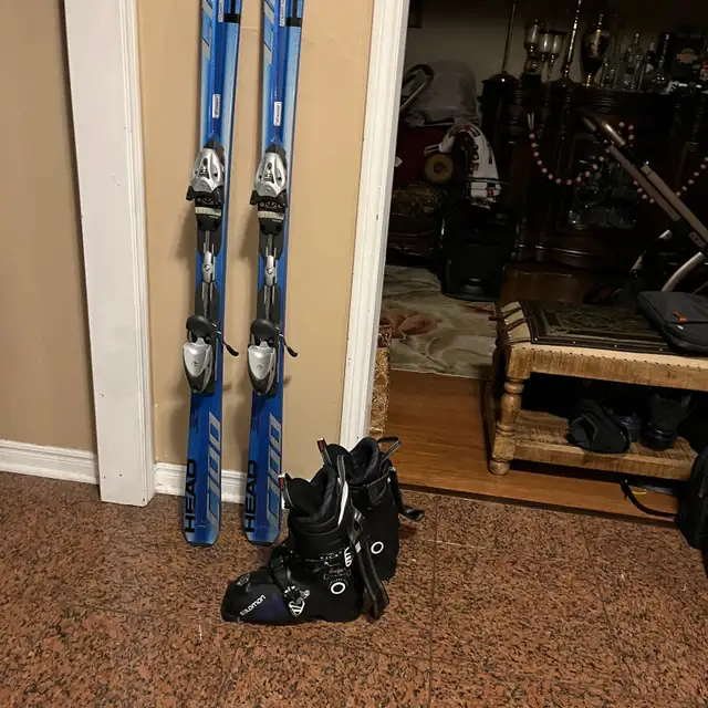 163 Head all mountain  ski with boots Boots  in Ski in Markham / York Region - Image 3
