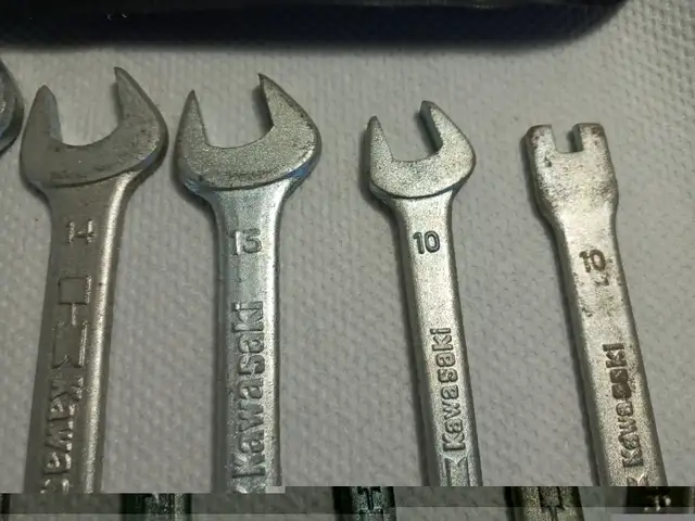 Vintage kawasaki bike tool kit in Hand Tools in Windsor Region - Image 7