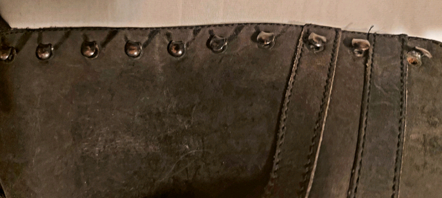Leather knee high laced boots size 7 Women in Women's - Shoes in City of Toronto - Image 6