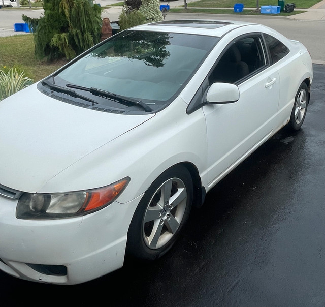 2007 Honda Civic in Cars & Trucks in Hamilton - Image 2