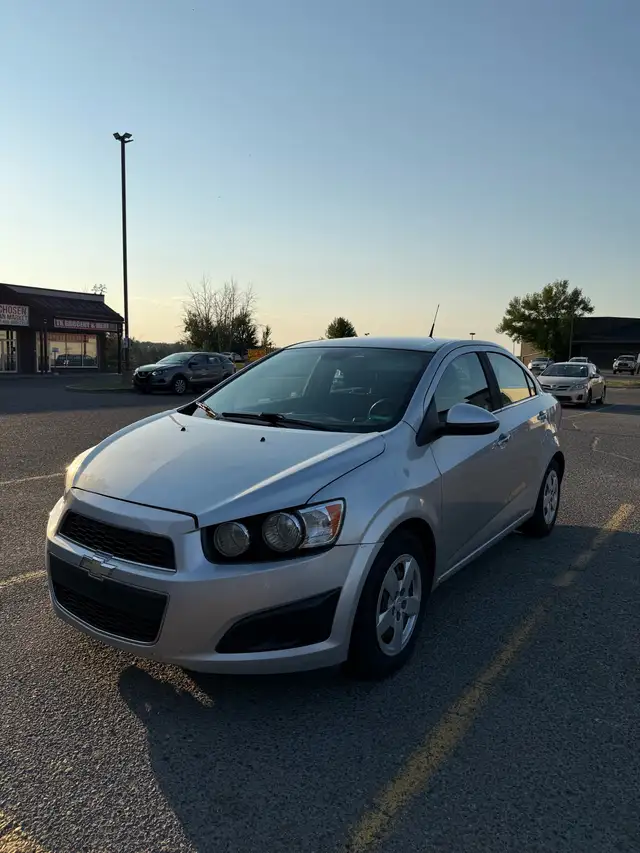 Chevrolet Sonic 2013529384644428451842
