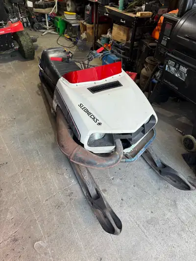 Selling my colt as I have no more room left, does run good but I have used the choke and carb boot f...