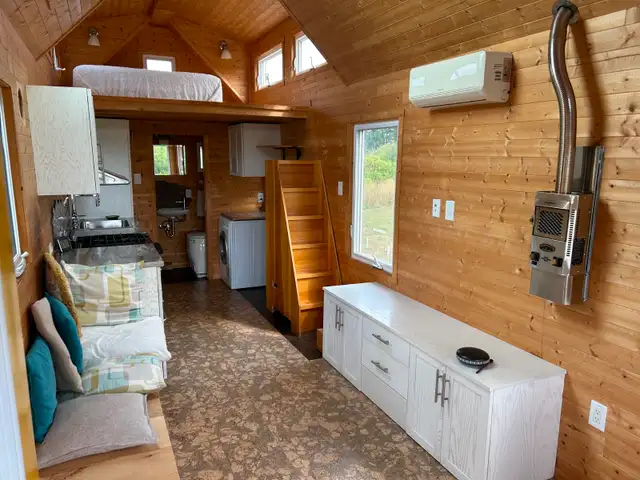 Luxury Tiny House For Sale in Park Models in Bathurst - Image 5