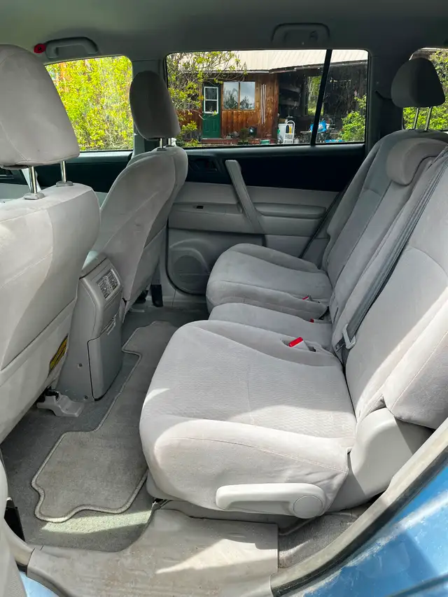 2008 Toyota Highlander 3.5L V6 in Cars & Trucks in Williams Lake - Image 7