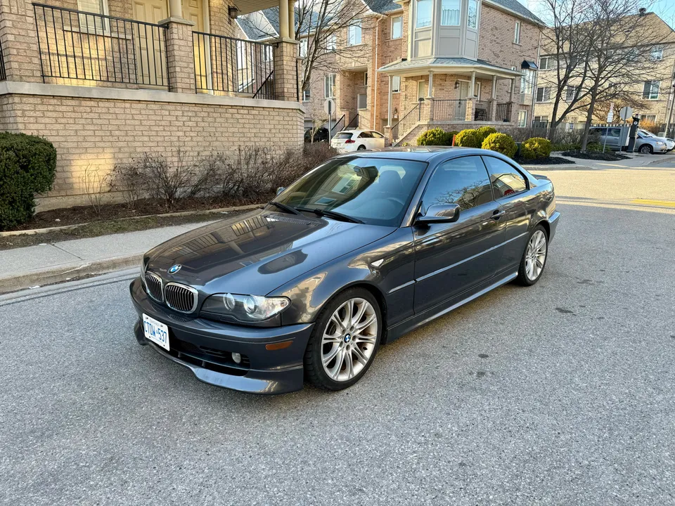 2005 BMW 330ci REAL ZHP Coupe * 6 SPEED * Clean Title