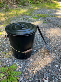 Ash bucket 