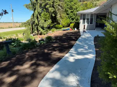 Topsoil grading Message me for more info