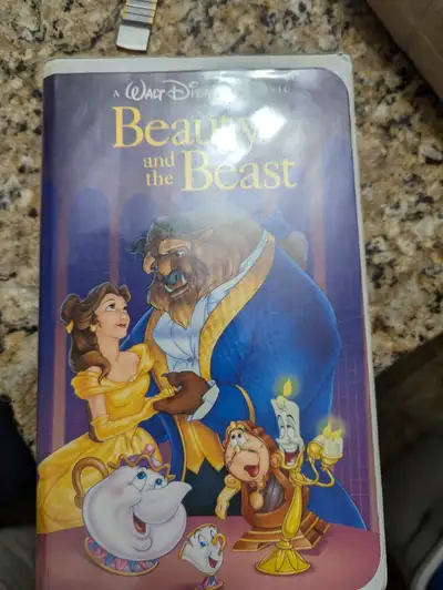 Disney VHS tapes 26 of them, View more