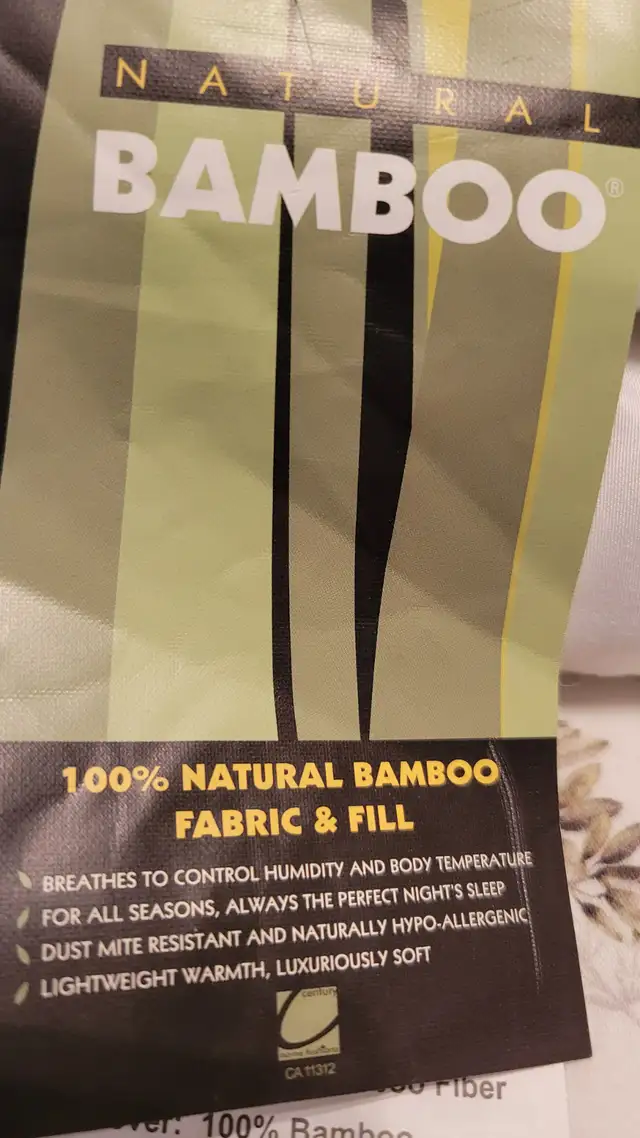 100% Bamboo Duvet - Queen in Bedding in Kingston - Image 4