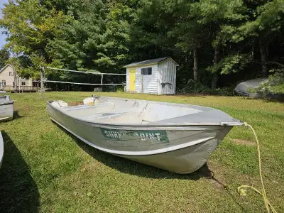 I am selling aluminum fishing boats, perfect for serene lake days! I have nearly ten same boats show...