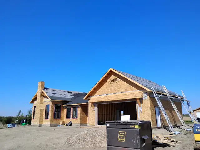 Expert Roofing Services424339823396147202