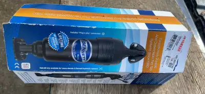 Bennett bolt adjustable actuator, electric, brand new in the box. Bought wrong one for my boat and p...