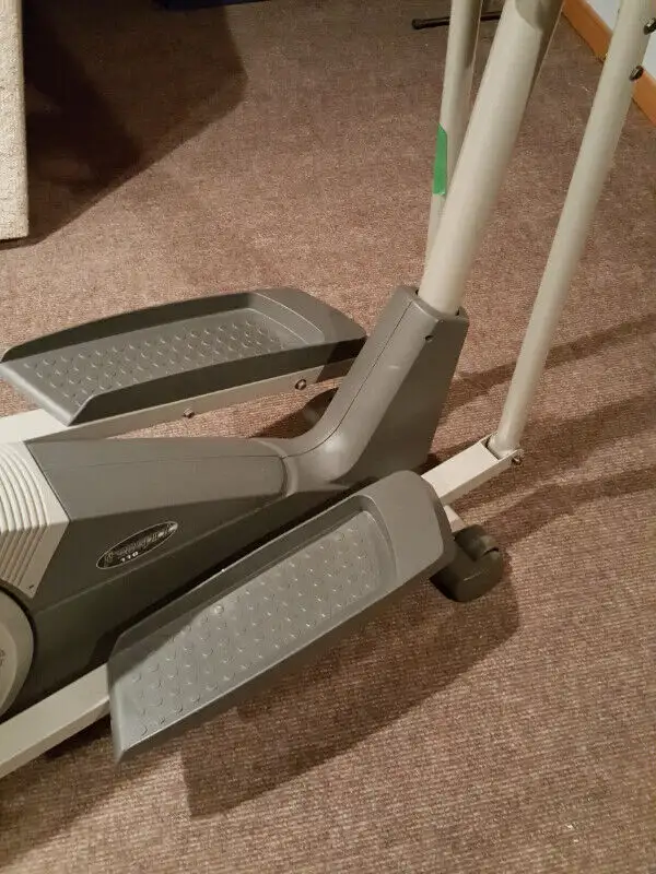 Machine elliptique - exerciseur - cardio in Exercise Equipment in Drummondville - Image 8