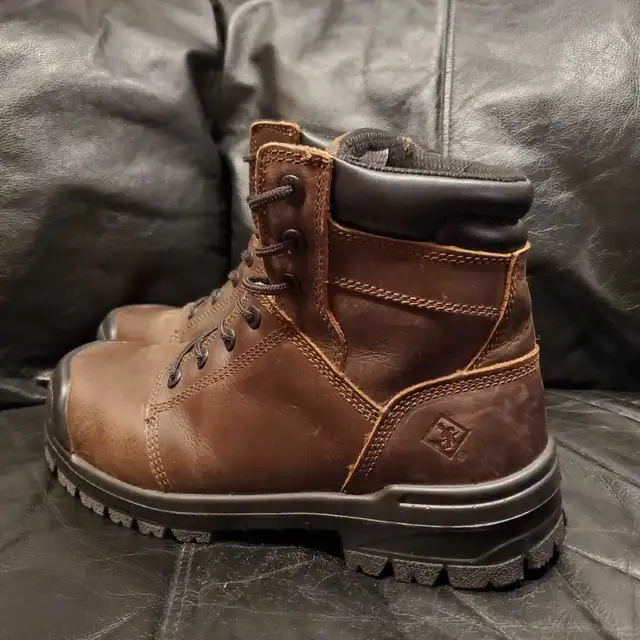 New Mens  Size 11 TERRA Steel Toe Work Boots  in Men's Shoes in Barrie - Image 4