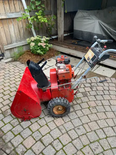Toro 524 Snowblower, View more
