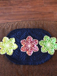 3 Glass snowflake dishes, 7” across, each is $5 or $10 for 3