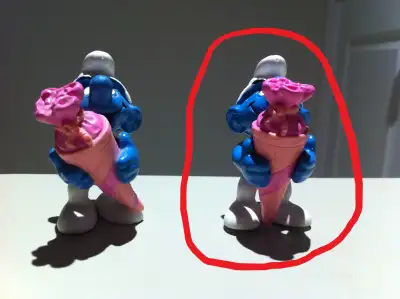 Smurfs - Vintage Smurf Holding Pink Cone Surprise(straight down), View more