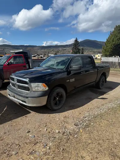 Bought off second owner runs and drives great, 232,000 km. Lots of power, shifts tight, not awful on...