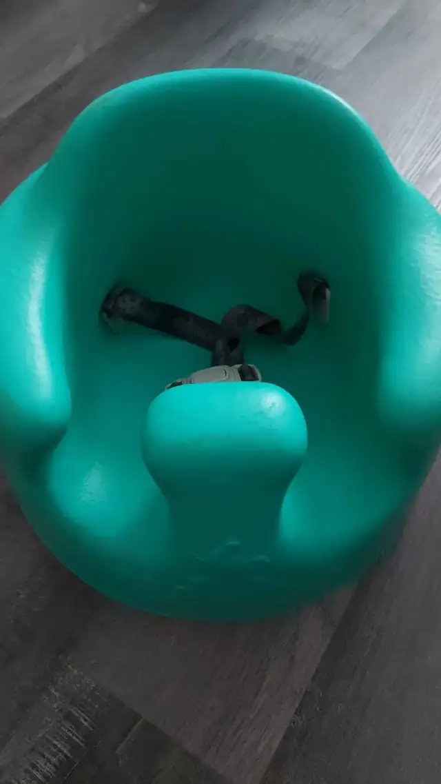 Bumbo Baby Floor Seat in Feeding & High Chairs in Mississauga / Peel Region - Image 2