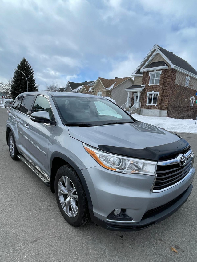 2015 Toyota Highlander LE AWD dans Autos et camions  à Laval/Rive Nord