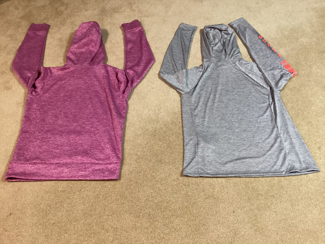 UNDER ARMOUR WOMENS PULL ON HOODIES in Women's - Tops & Outerwear in City of Halifax - Image 2