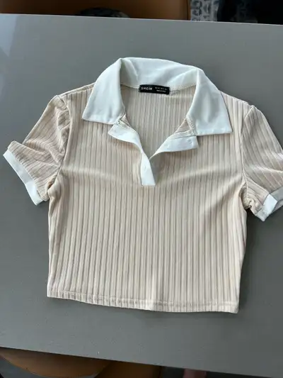 Preowned White And Beige Top Size XS, View more