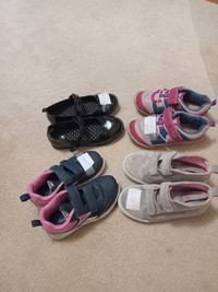 Toddler shoes SZ 10