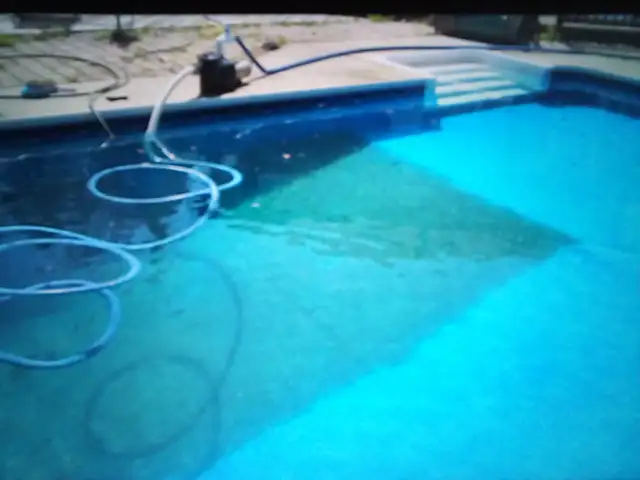 Swimming pool service 64170258211203122